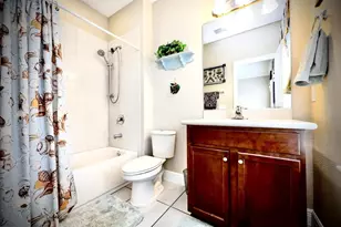 843 Molly Cir, Sarasota, FL 34232 - Photo 16