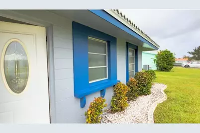 448 Blossom Avenue NW, Port Charlotte, FL 33952 - Photo 4