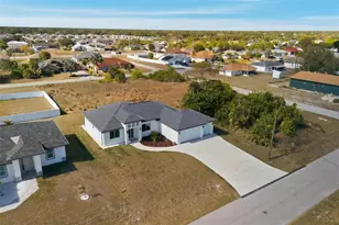 2723 Hopwood Rd, North Port, FL 34287 - Photo 34