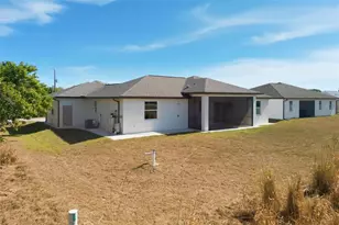 2723 Hopwood Rd, North Port, FL 34287 - Photo 38