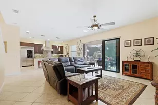 707 Dogwood Run, Bradenton, FL 34212 - Photo 14