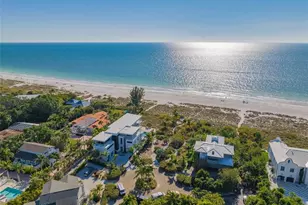102 Sunset Ln, Holmes Beach, FL 34217 - Photo 2