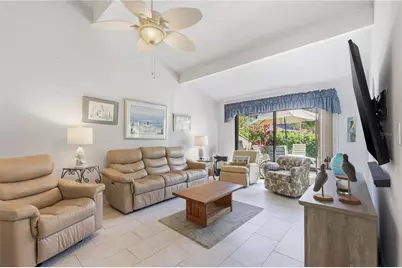 1630 Treehouse Circle #TR104, Sarasota, FL 34231 - Photo 14