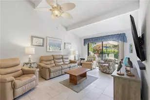 1630 Treehouse Cir, Sarasota, FL 34231 - Photo 14