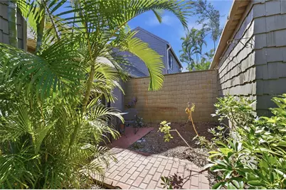 1630 Treehouse Circle #TR104, Sarasota, FL 34231 - Photo 4