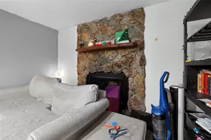 3801 Southview Dr, Brandon, FL 33511 - Photo 12