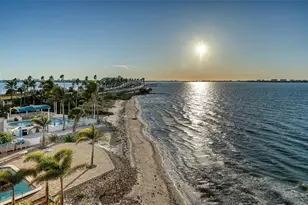 37 Sunset Dr, Sarasota, FL 34236 - Photo 2