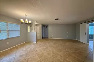 2328 Cass St, Sarasota, FL 34231 - Photo 2