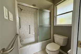 2328 Cass St, Sarasota, FL 34231 - Photo 20