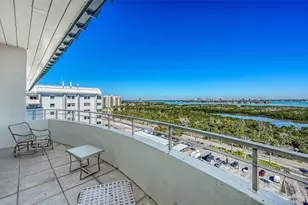 1750 Benjamin Franklin Dr, Sarasota, FL 34236 - Photo 22