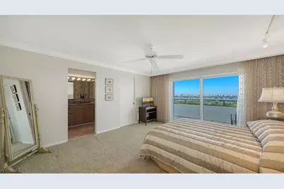 1750 Benjamin Franklin Drive #F, Sarasota, FL 34236 - Photo 16