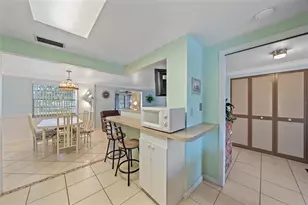 2930 Floyd St, Sarasota, FL 34239 - Photo 20