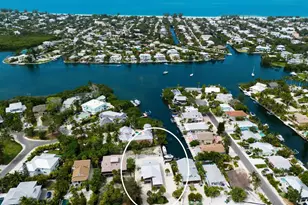 807 S Bay Blvd, Anna Maria, FL 34216 - Photo 4