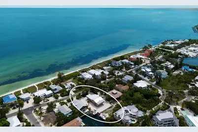 807 S Bay Boulevard, Anna Maria, FL 34216 - Photo 2