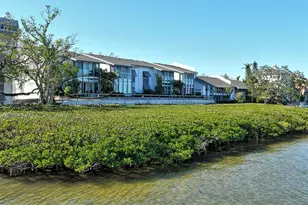 6047 E Peppertree Way, Sarasota, FL 34242 - Photo 36