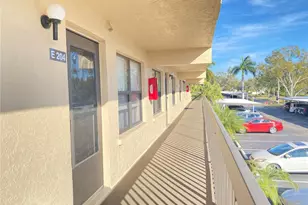 505 30th Ave W, Bradenton, FL 34205 - Photo 2