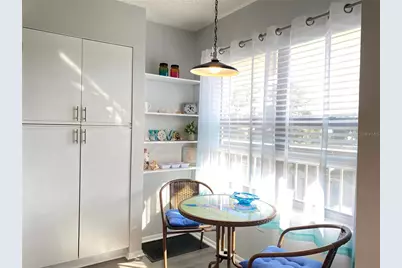 505 30th Avenue W #E204, Bradenton, FL 34205 - Photo 12