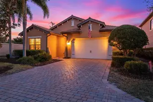 1098 Bradberry Dr, Nokomis, FL 34275 - Photo 2