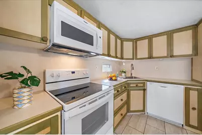 84 Del Rio Drive, Palmetto, FL 34221 - Photo 6