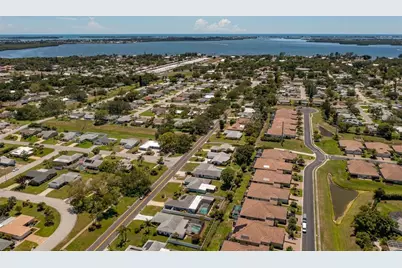 6906 18th Avenue W, Bradenton, FL 34209 - Photo 4