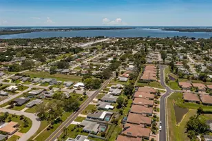 6906 18th Ave W, Bradenton, FL 34209 - Photo 4