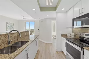 800 N Tamiami Trail, Sarasota, FL 34236 - Photo 14