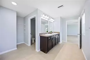 415 Gris Sky Ln, Bradenton, FL 34212 - Photo 32