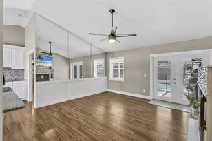 6109 61st Ct E, Palmetto, FL 34221 - Photo 8