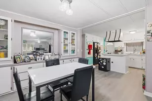 6710 36th Ave E, Palmetto, FL 34221 - Photo 8