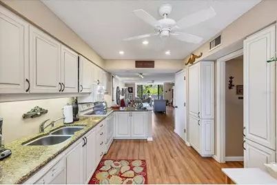825 Bayport Way #825, Longboat Key, FL 34228 - Photo 32