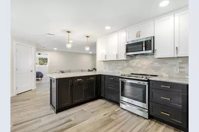 5354 Knollwood Place, Sarasota, FL 34232 - Photo 12