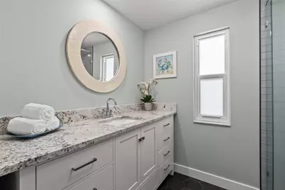 353 Avenida Leona, Sarasota, FL 34242 - Photo 30