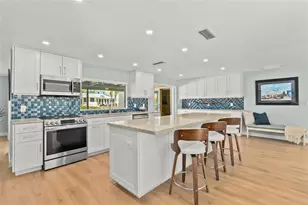 353 Avenida Leona, Sarasota, FL 34242 - Photo 16