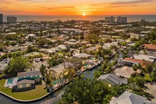 353 Avenida Leona, Sarasota, FL 34242 - Photo 60