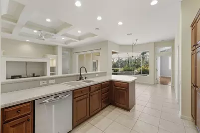 6586 Waters Edge Way, Lakewood Ranch, FL 34202 - Photo 32