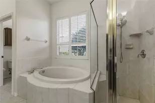 6586 Waters Edge Way, Lakewood Ranch, FL 34202 - Photo 24