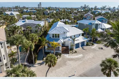 211 81st Street #B, Holmes Beach, FL 34217 - Photo 50