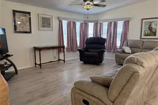5707 45th St E, Bradenton, FL 34203 - Photo 6