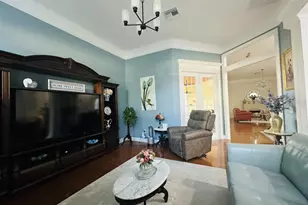 539 Dowling Cir, Lady Lake, FL 32159 - Photo 10