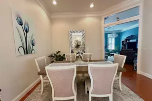 539 Dowling Cir, Lady Lake, FL 32159 - Photo 6