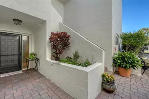 5196 Marsh Field Ln, Sarasota, FL 34235 - Photo 2