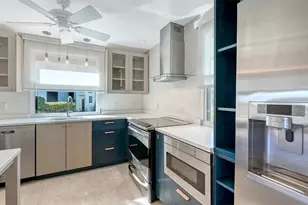 5196 Marsh Field Ln, Sarasota, FL 34235 - Photo 16