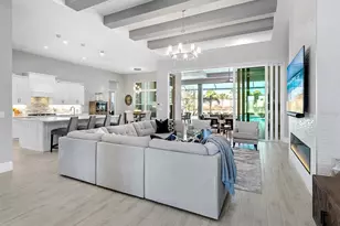 8556 Pavia Way, Lakewood Ranch, FL 34202 - Photo 10