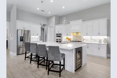 8556 Pavia Way, Lakewood Ranch, FL 34202 - Photo 14