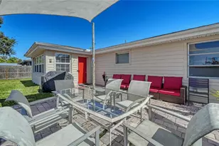 3008 Arch Dr, Sarasota, FL 34232 - Photo 30