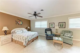 2705 S Brink Ave, Sarasota, FL 34239 - Photo 20
