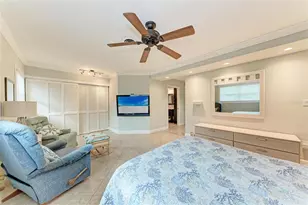 2705 S Brink Ave, Sarasota, FL 34239 - Photo 22