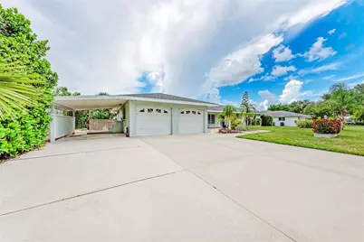 2705 S Brink Avenue, Sarasota, FL 34239 - Photo 2