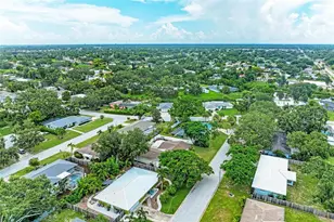 2705 S Brink Ave, Sarasota, FL 34239 - Photo 52