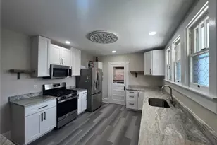 914 17th St W, Bradenton, FL 34205 - Photo 24